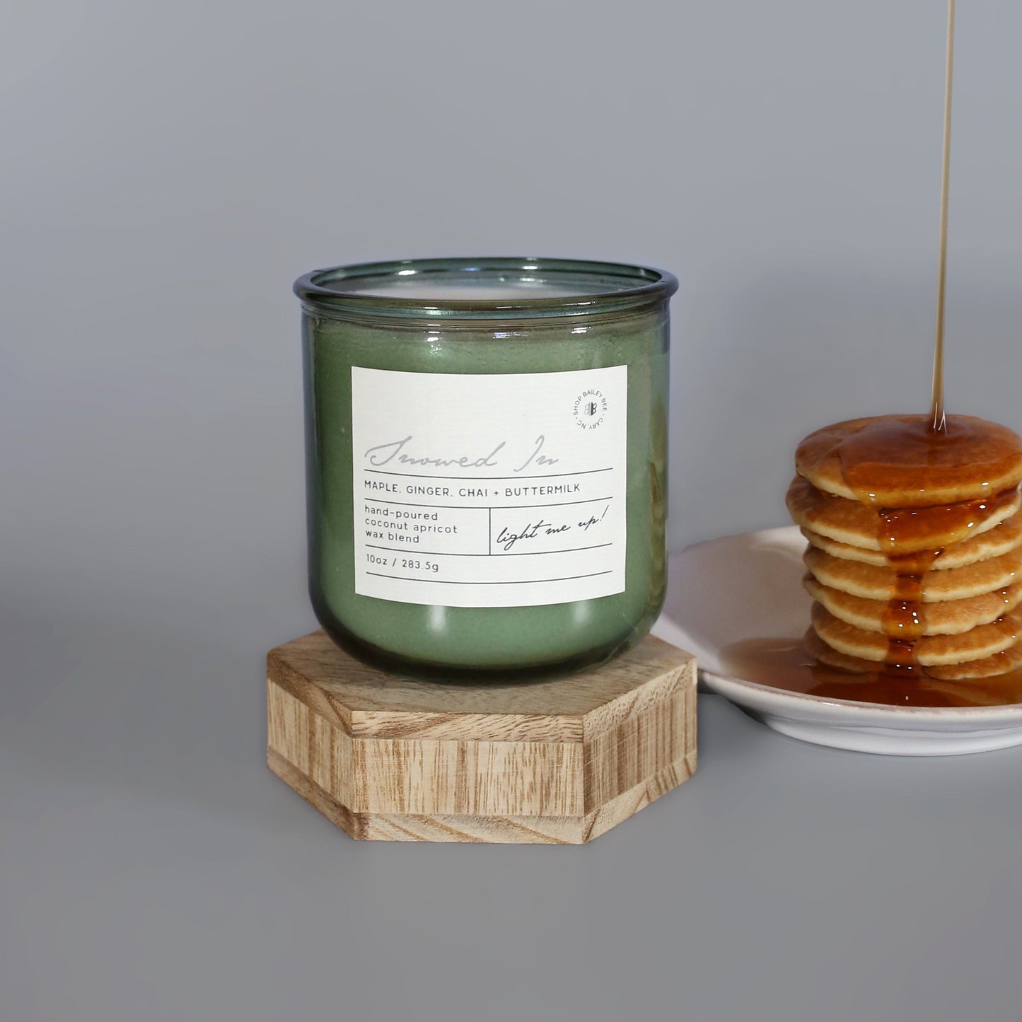 snowed in classic candle